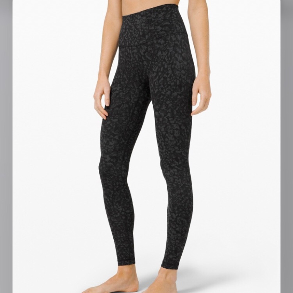 LULU LEMON ALIGN PANT 28”